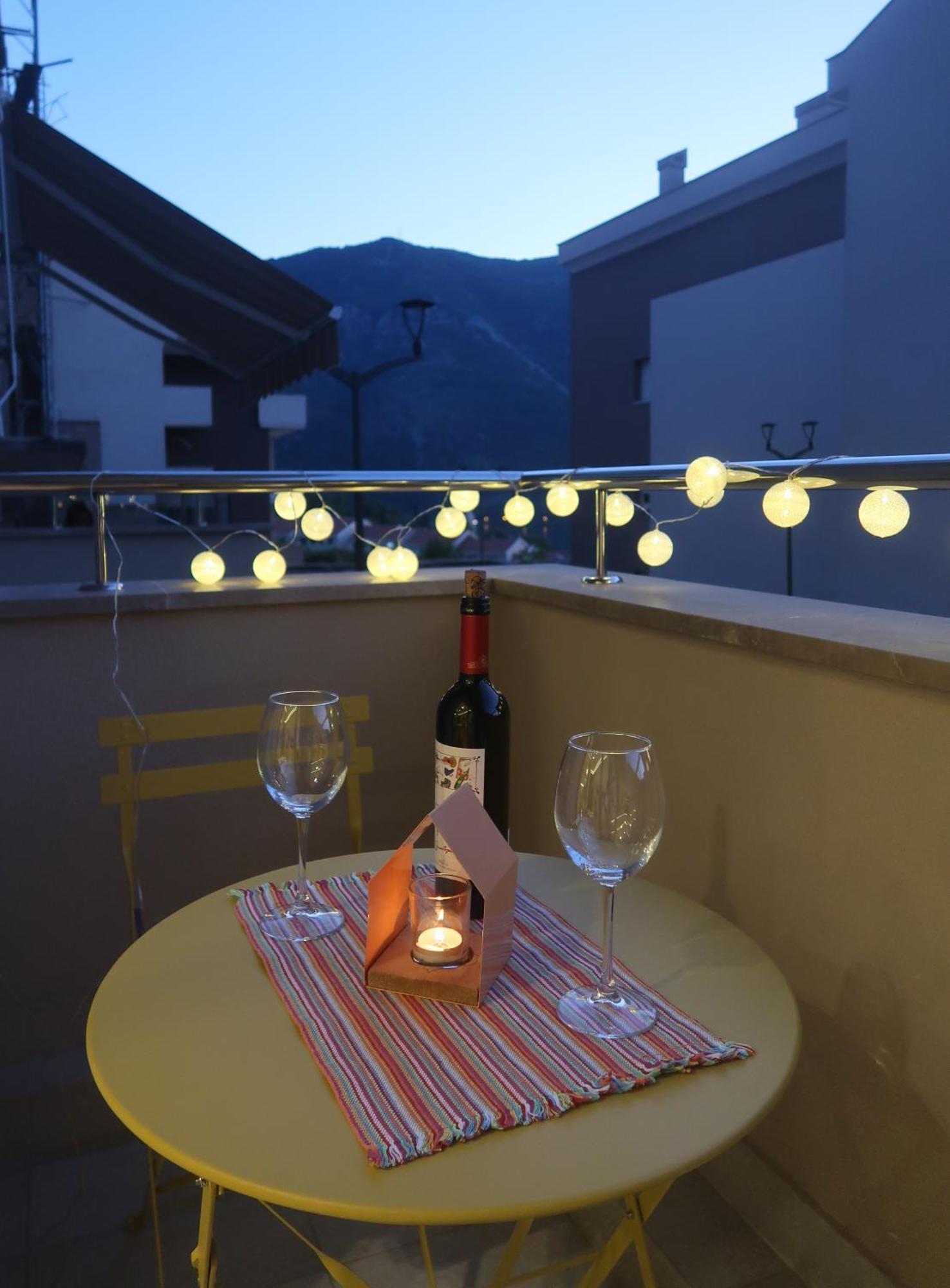 Cozy Nest, 350M To Beach, Free Parking, Wi-Fi Kotor Exterior photo